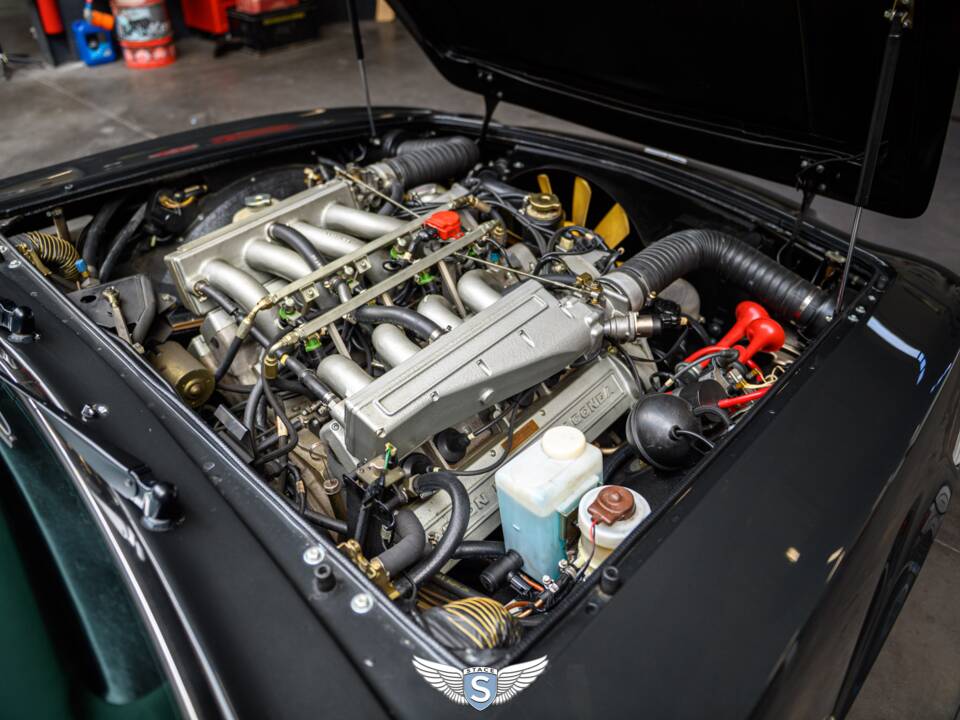 Bild 36/73 von Aston Martin V8 EFi Volante (1987)