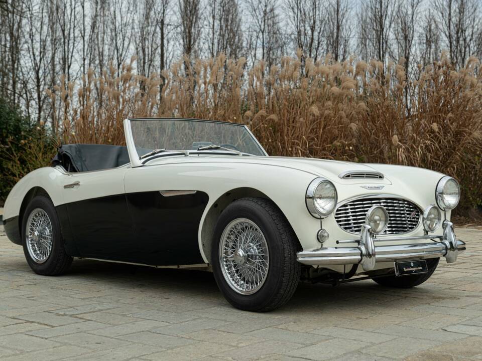 Imagen 2/50 de Austin-Healey 100&#x2F;6 (BN4) (1957)