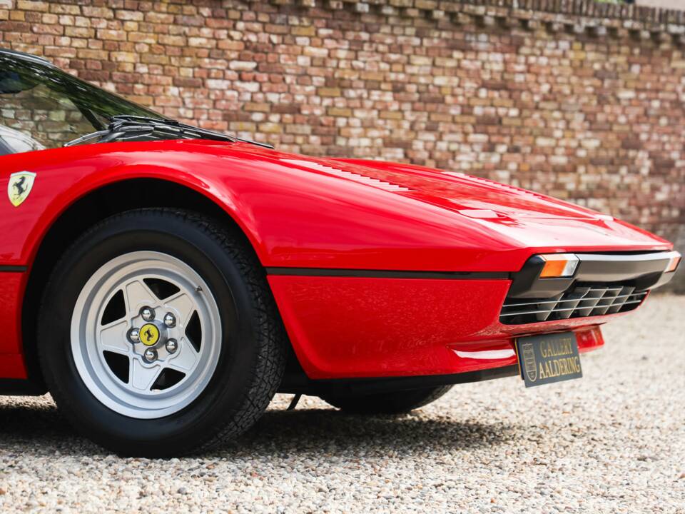 Image 30/50 de Ferrari 308 GTSi (1981)