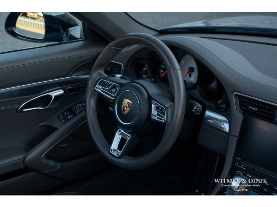 Image 11/44 of Porsche 911 Carrera S (2016)