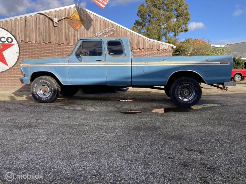 Image 41/44 of Ford F-250 (1978)