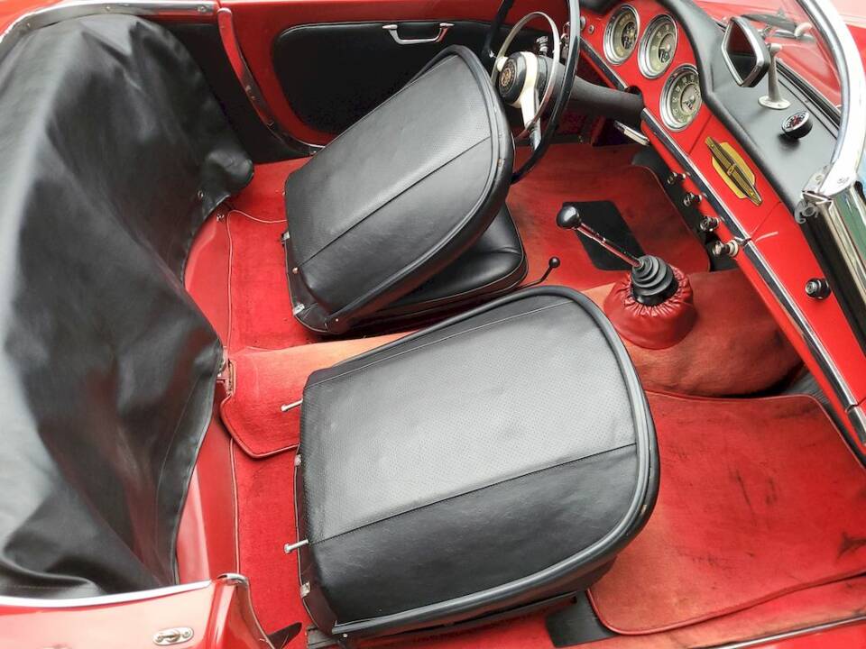 Image 34/65 of Alfa Romeo Giulietta Spider (1962)