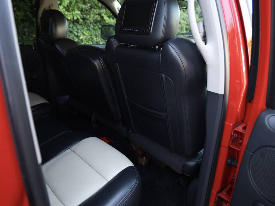 Image 51/82 of Dodge Ram SRT 10 (2005)