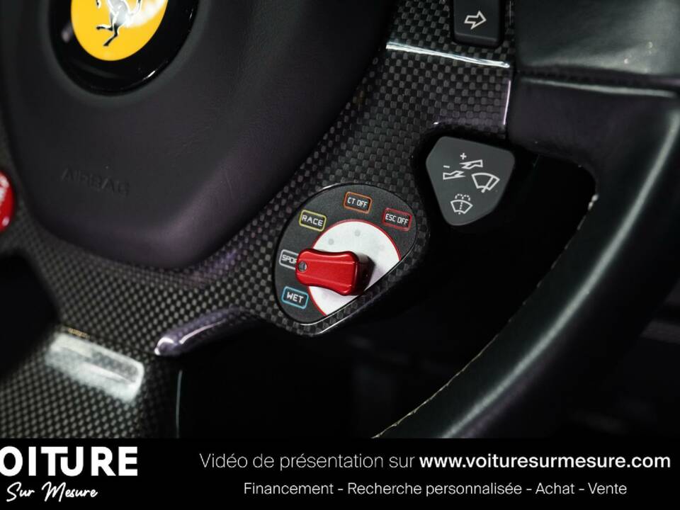 Image 25/50 of Ferrari 488 GTB (2015)