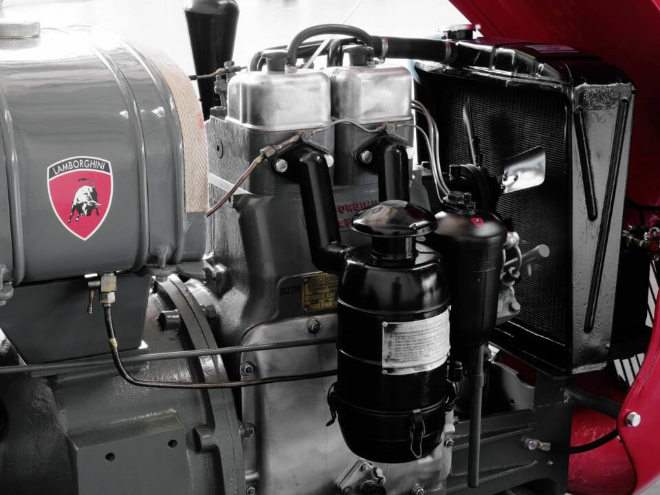 Afbeelding 18/33 van Lamborghini DL 25 (1955)