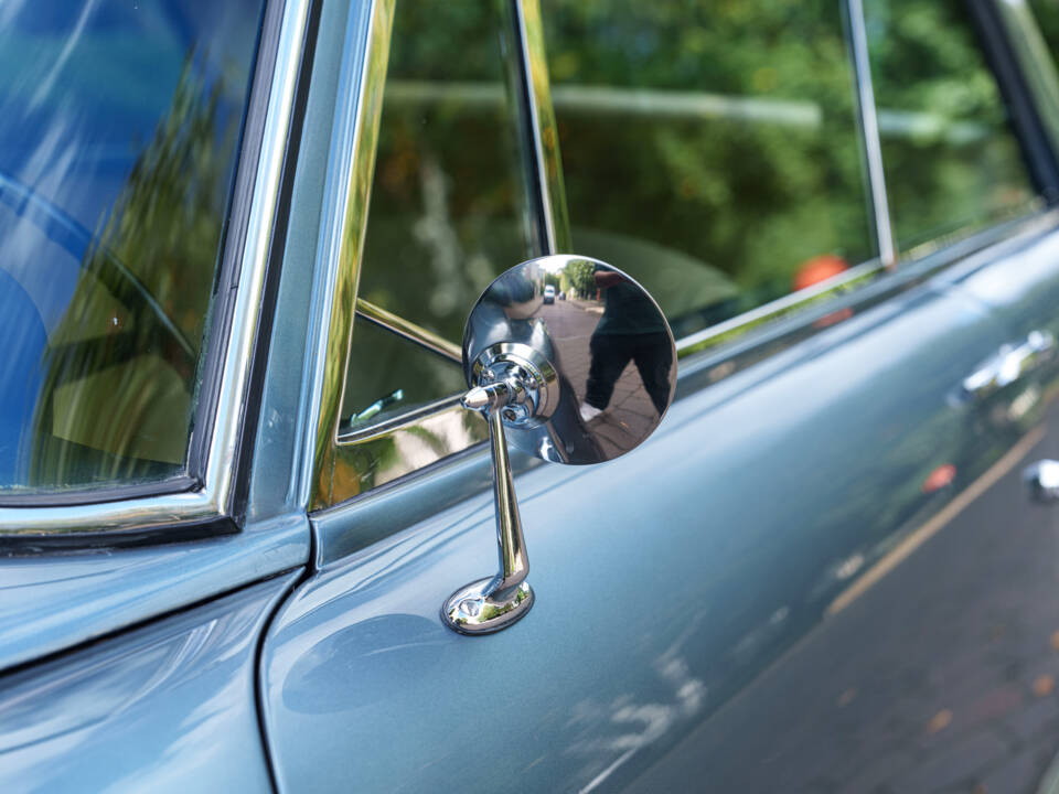 Imagen 8/25 de Bentley S 3 Continental (1963)