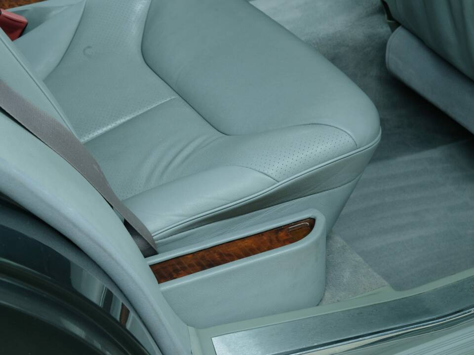 Bild 37/50 von Mercedes-Benz 600 SEL (1992)