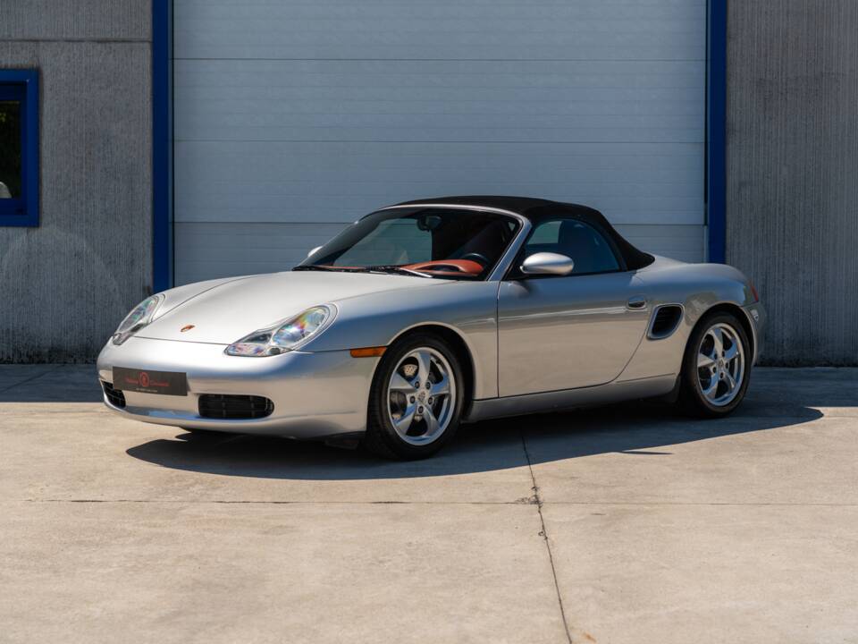 Image 2/73 of Porsche Boxster (2001)