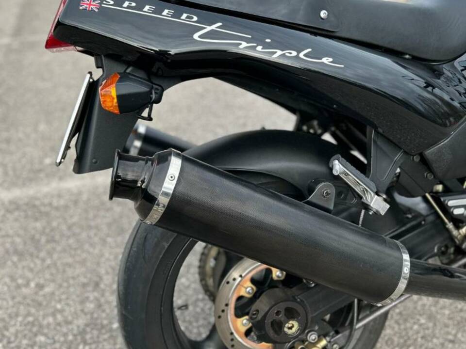 Bild 5/10 von Triumph DUMMY (1997)