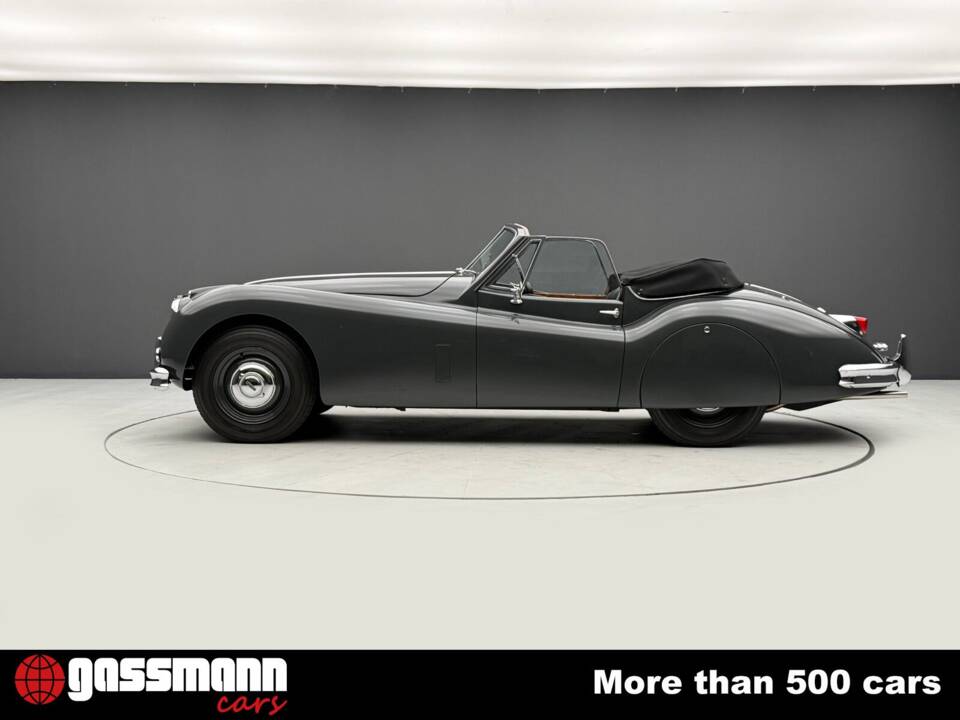 Image 4/15 of Jaguar XK 140 SE DHC (1955)