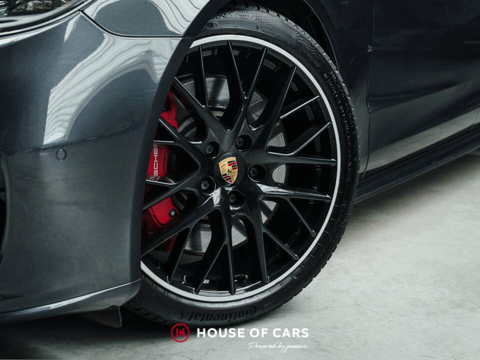 Image 11/24 of Porsche Panamera Turbo (2018)