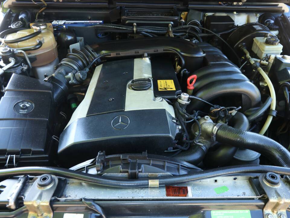Immagine 26/50 di Mercedes-Benz G 320 (SWB) (1996)