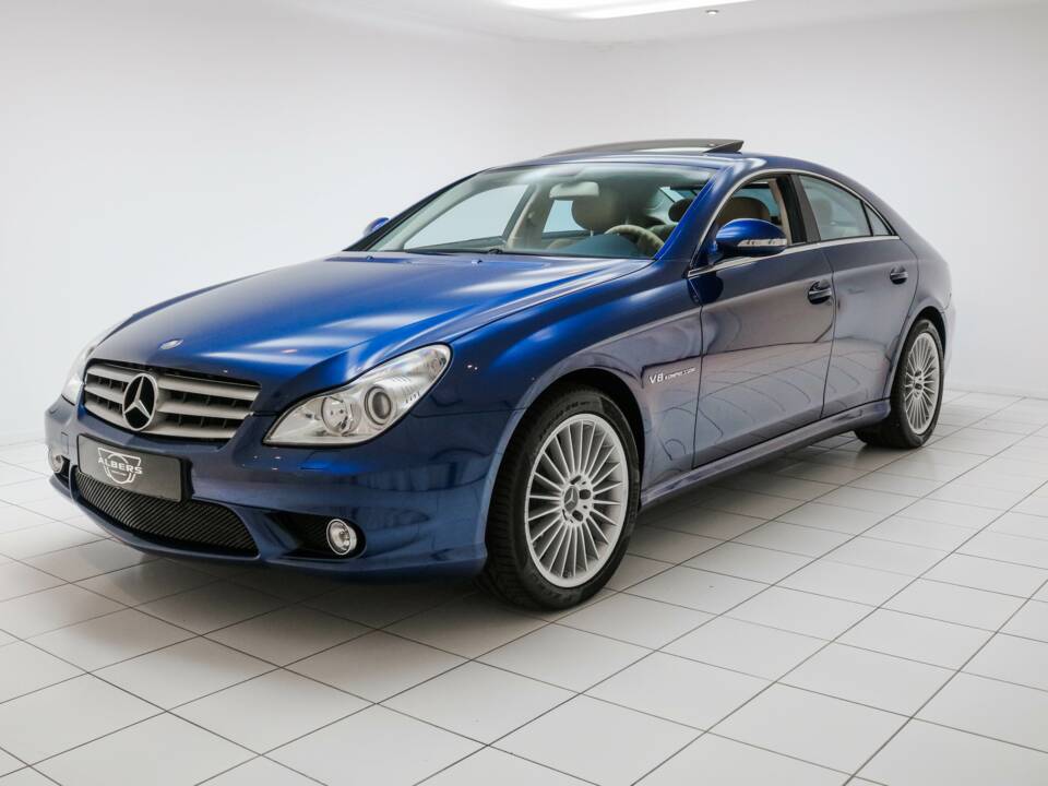 Bild 1/13 von Mercedes-Benz CLS 55 AMG (2005)