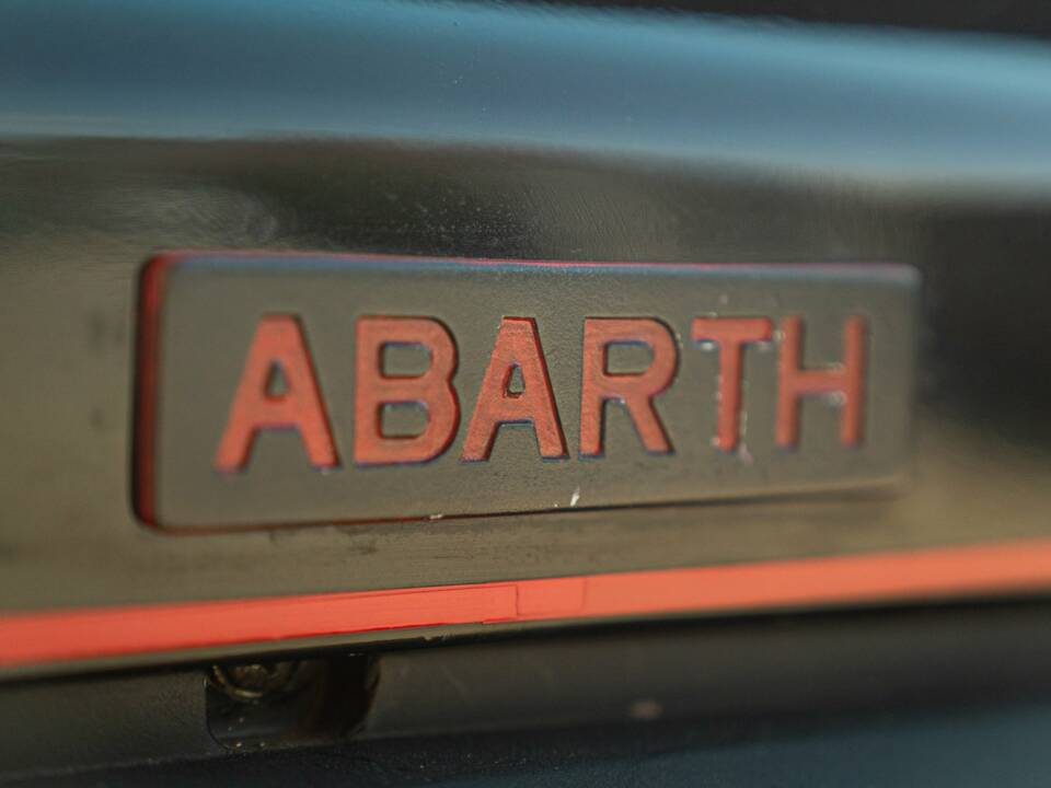 Afbeelding 10/50 van FIAT Ritmo 125 TC Abarth (1982)