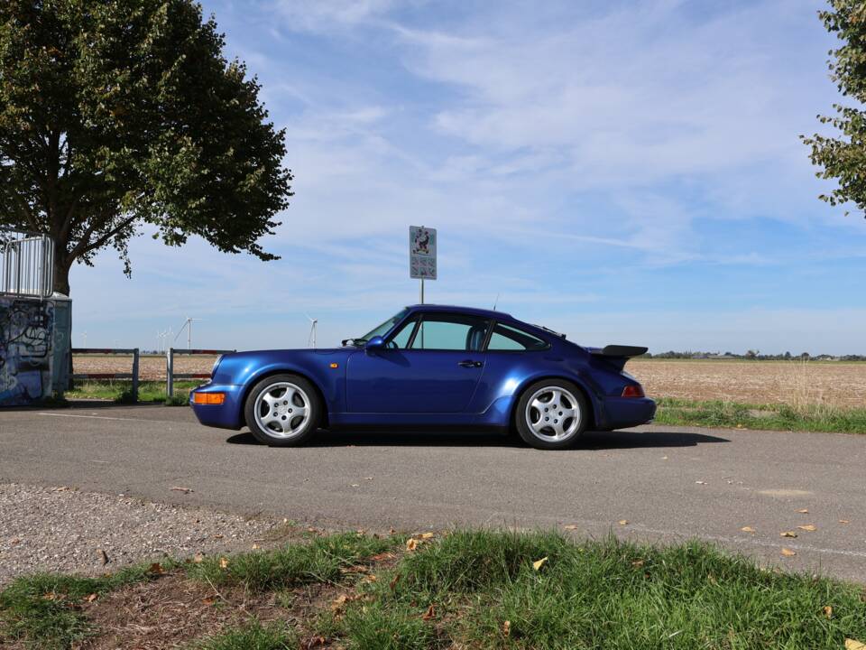 Bild 18/39 von Porsche 911 Turbo 3.3 (1991)
