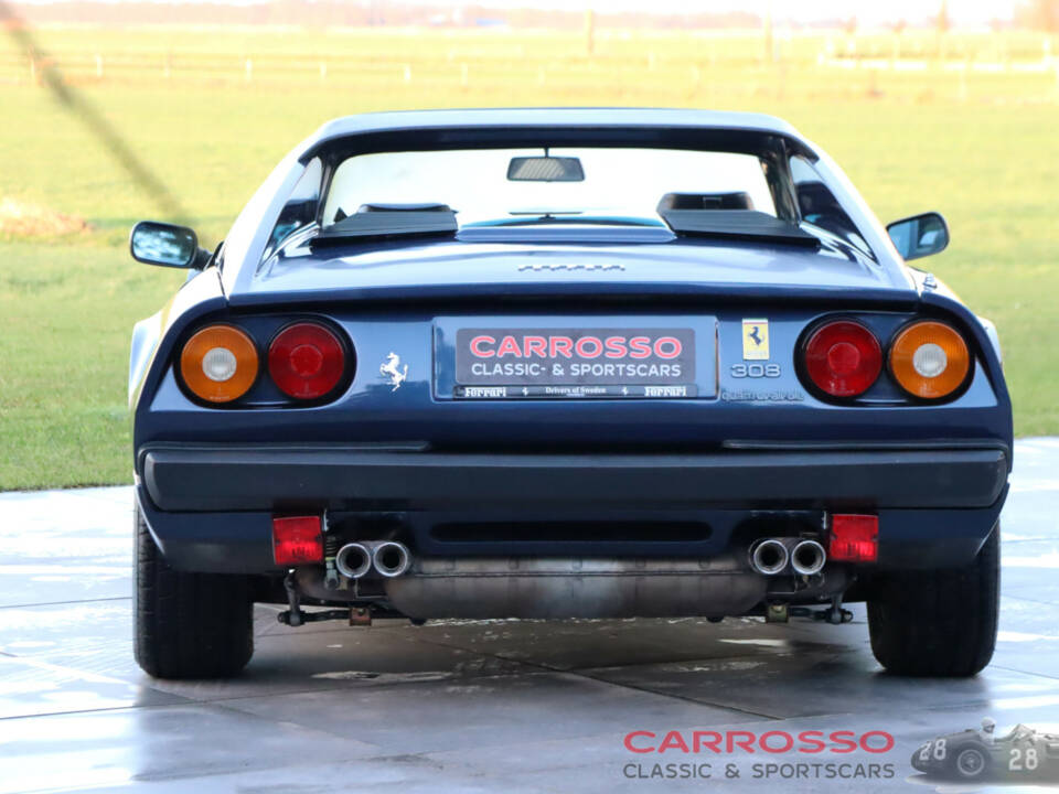 Image 21/50 of Ferrari 308 GTS Quattrovalvole (1985)