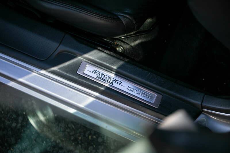 Image 18/45 of Honda S 2000 (2009)