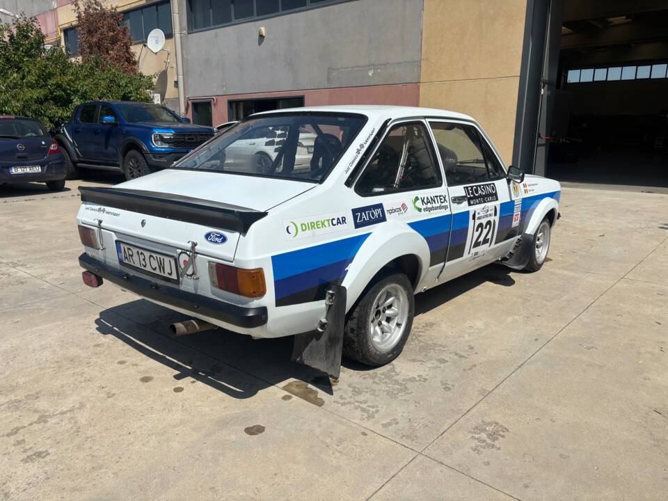 Image 3/84 de Ford Escort RS 2000 (1979)