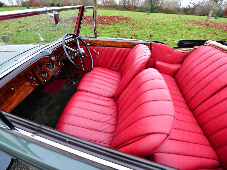 Image 32/50 of Bentley 4 1&#x2F;4 Litre (1939)