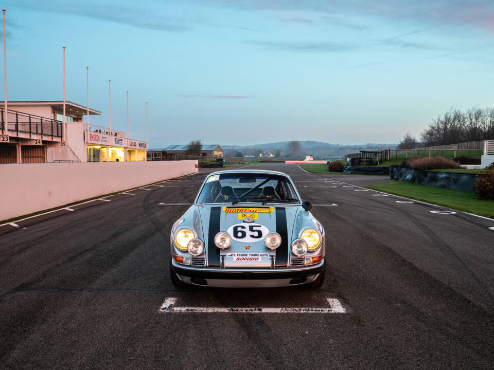 Image 12/17 of Porsche 911 2.5 ST (1970)