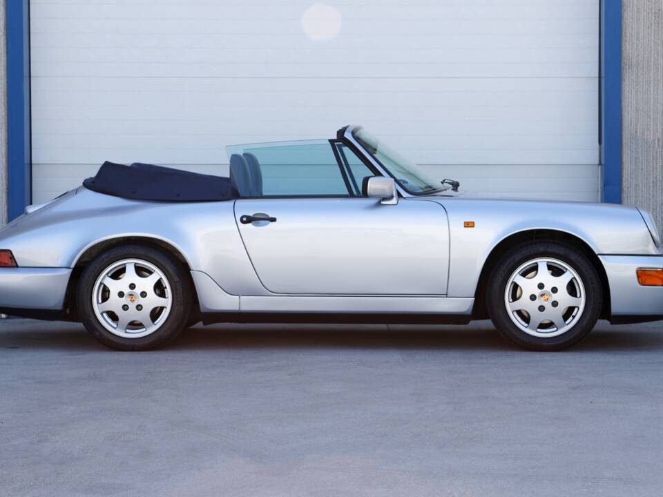 Image 6/46 of Porsche 911 Carrera 2 (1991)