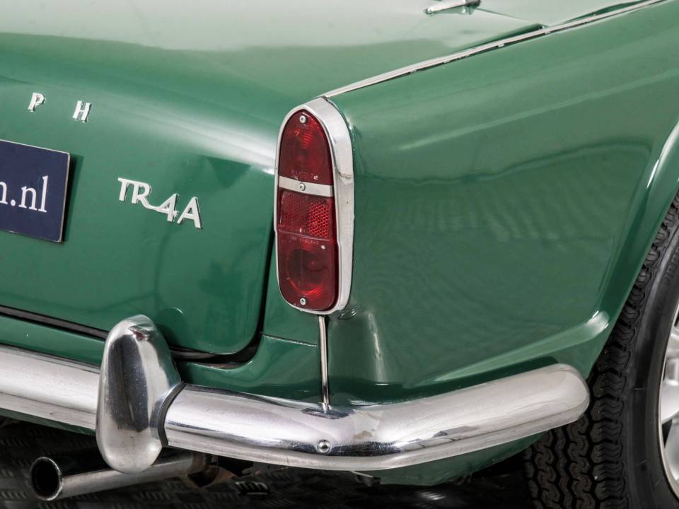 Immagine 33/50 di Triumph TR 4A (1966)