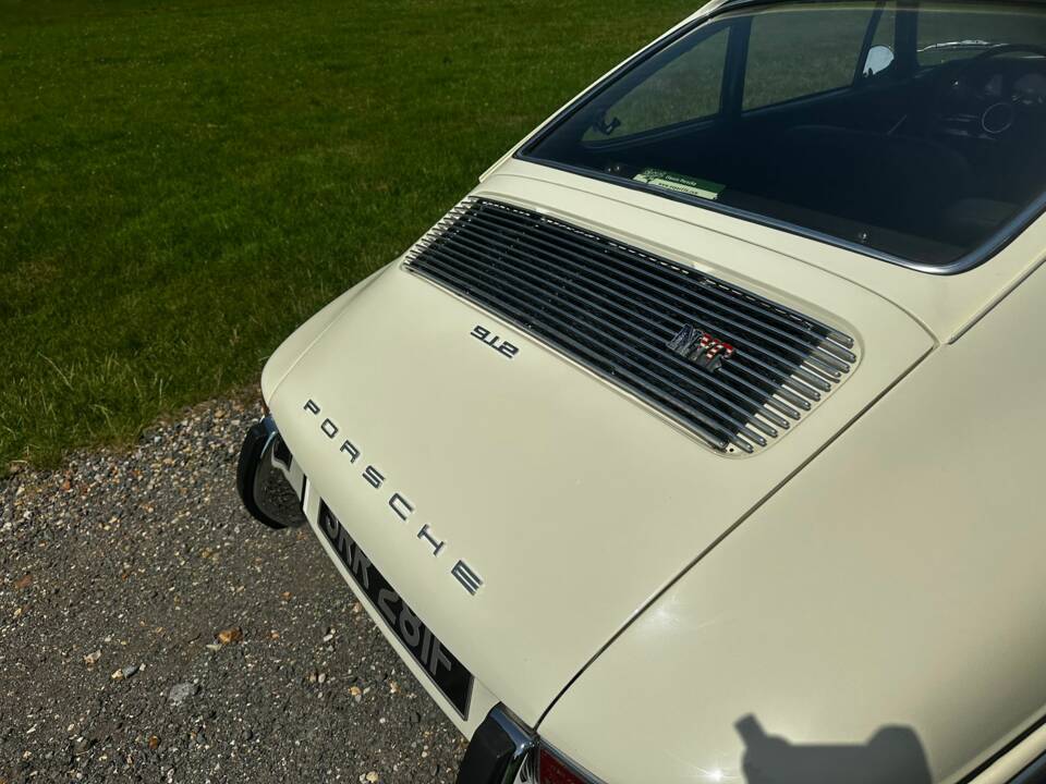 Image 14/44 of Porsche 912 (1968)