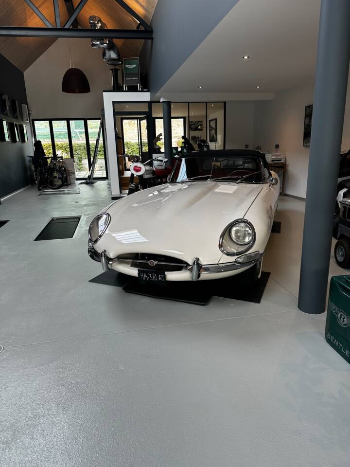 Immagine 19/22 di Jaguar E-Type 3.8 Flat Floor (1961)