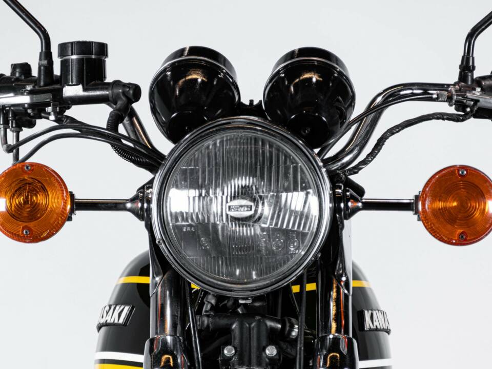 Image 34/50 de Kawasaki DUMMY (1975)