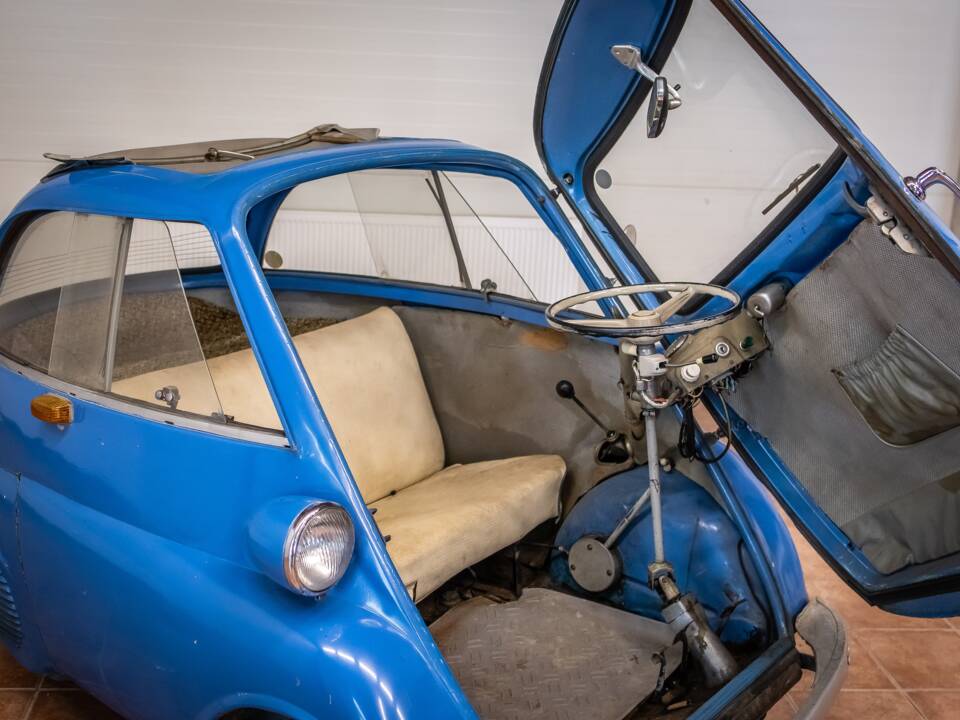 Image 6/14 de BMW Isetta 300 (1959)