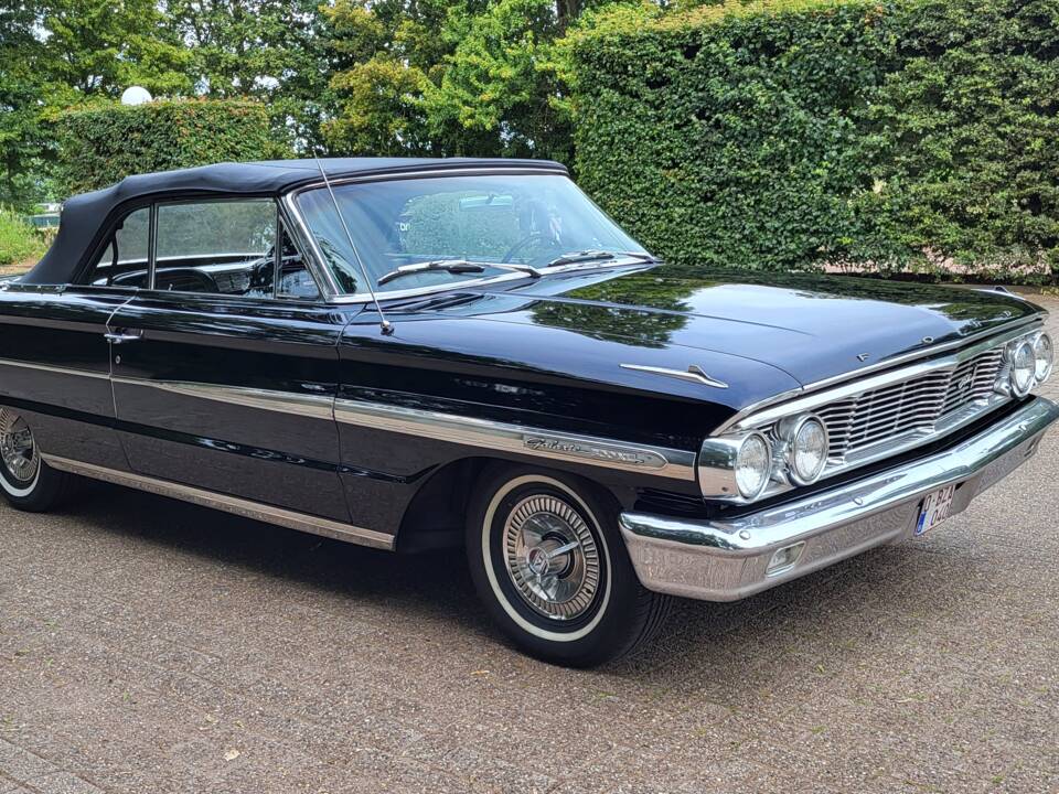 Image 6/12 of Ford Galaxie 500 XL (1964)