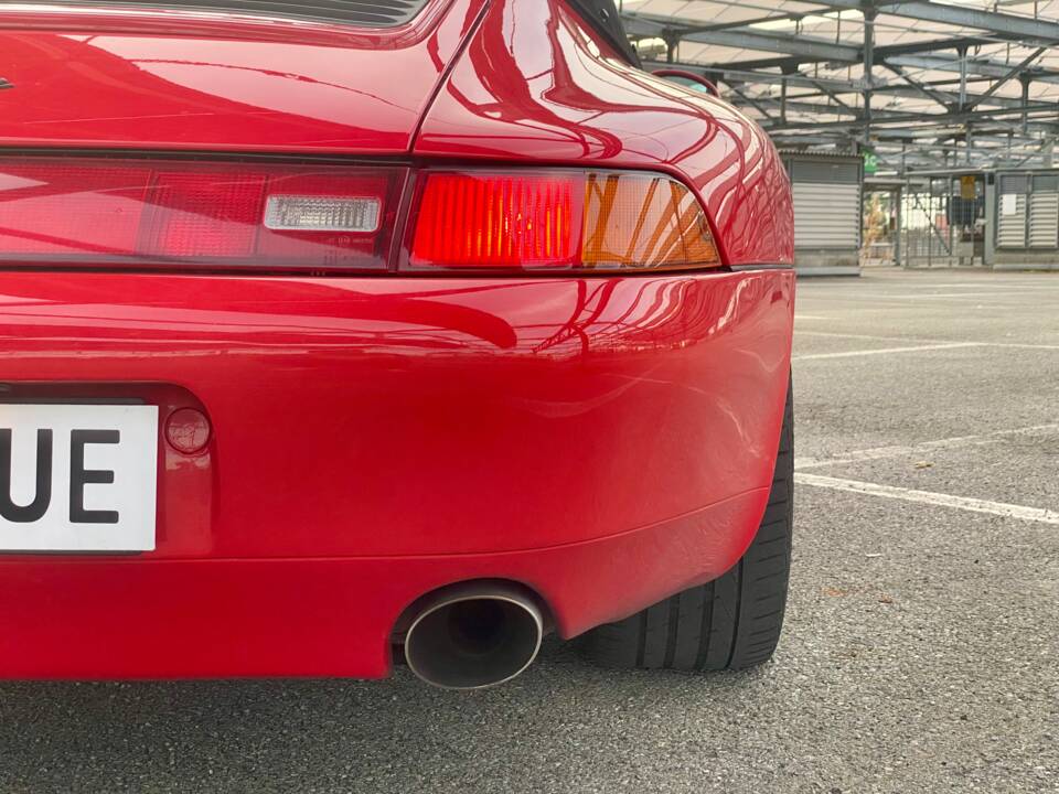 Bild 27/44 von Porsche 911 Carrera (1994)