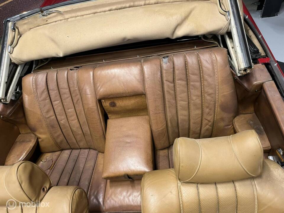 Image 26/40 of Mercedes-Benz 280 SE (1969)