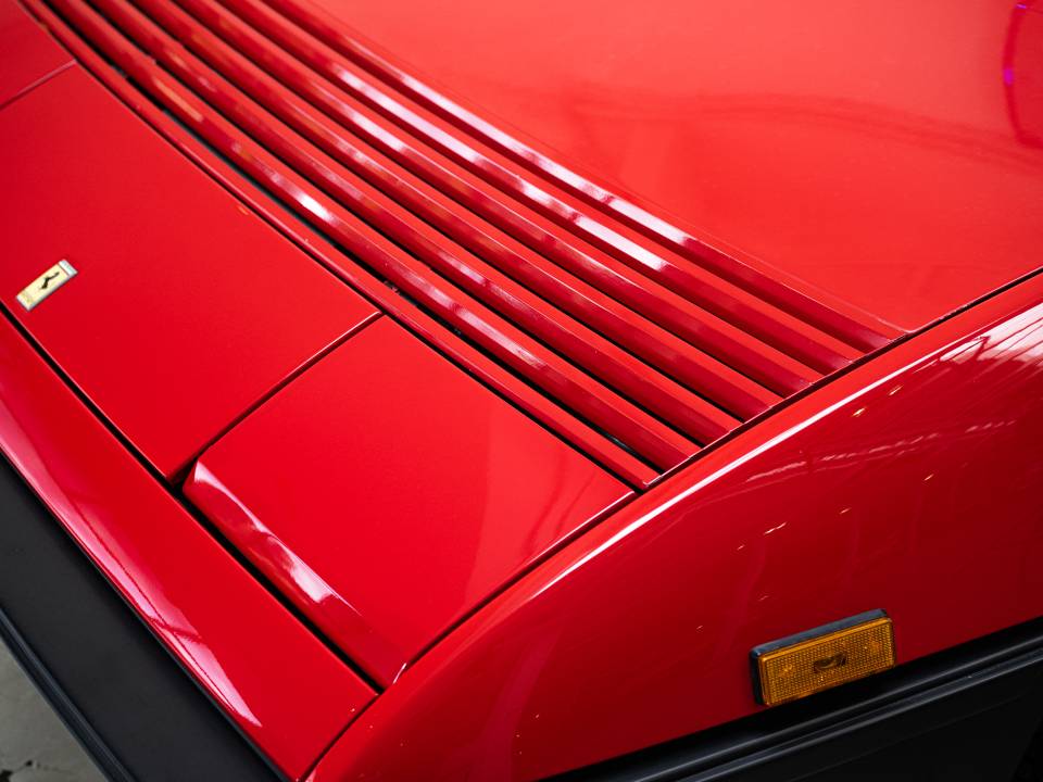 Immagine 35/50 di Ferrari Mondial Quattrovalvole (1985)