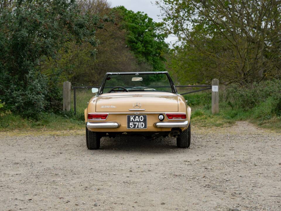 Bild 7/31 von Mercedes-Benz 230 SL (1966)