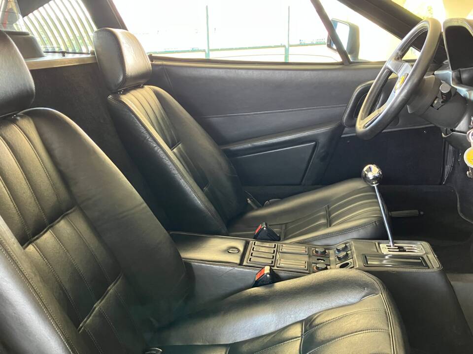 Image 13/18 of Ferrari 328 GTS (1986)