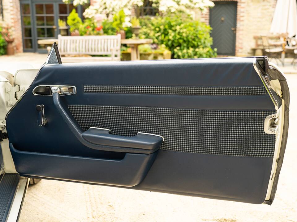 Imagen 53/86 de Mercedes-Benz 280 SL (1977)