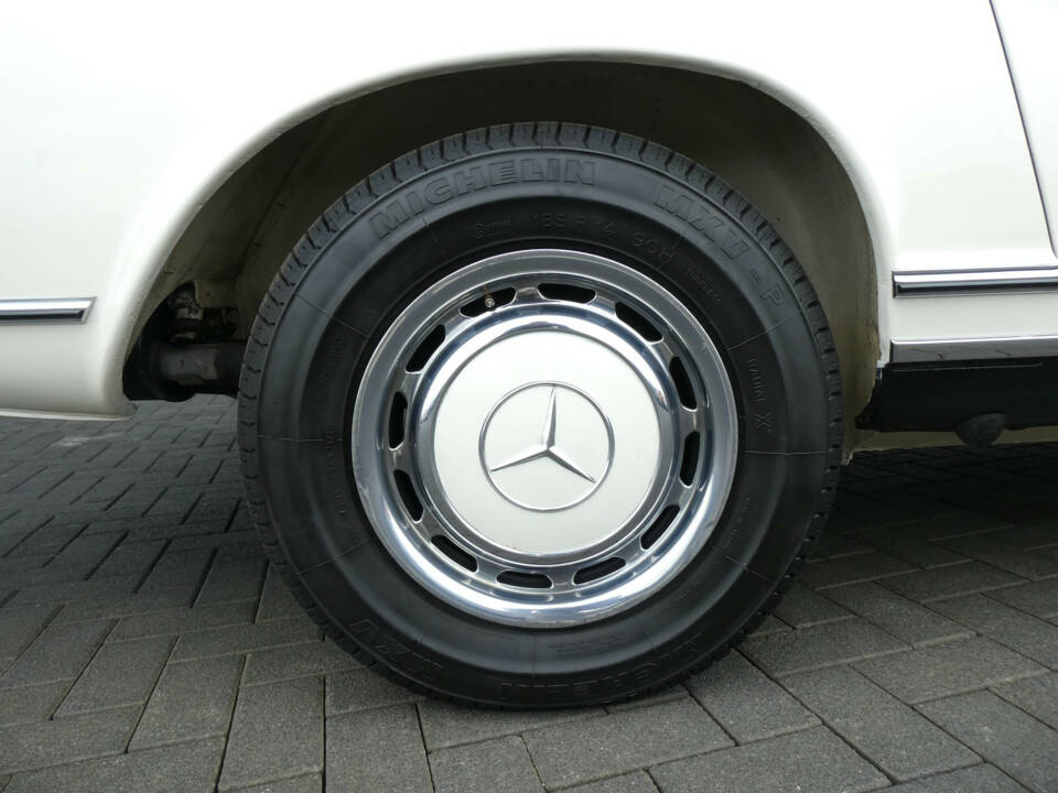 Bild 23/30 von Mercedes-Benz 280 SL (1970)