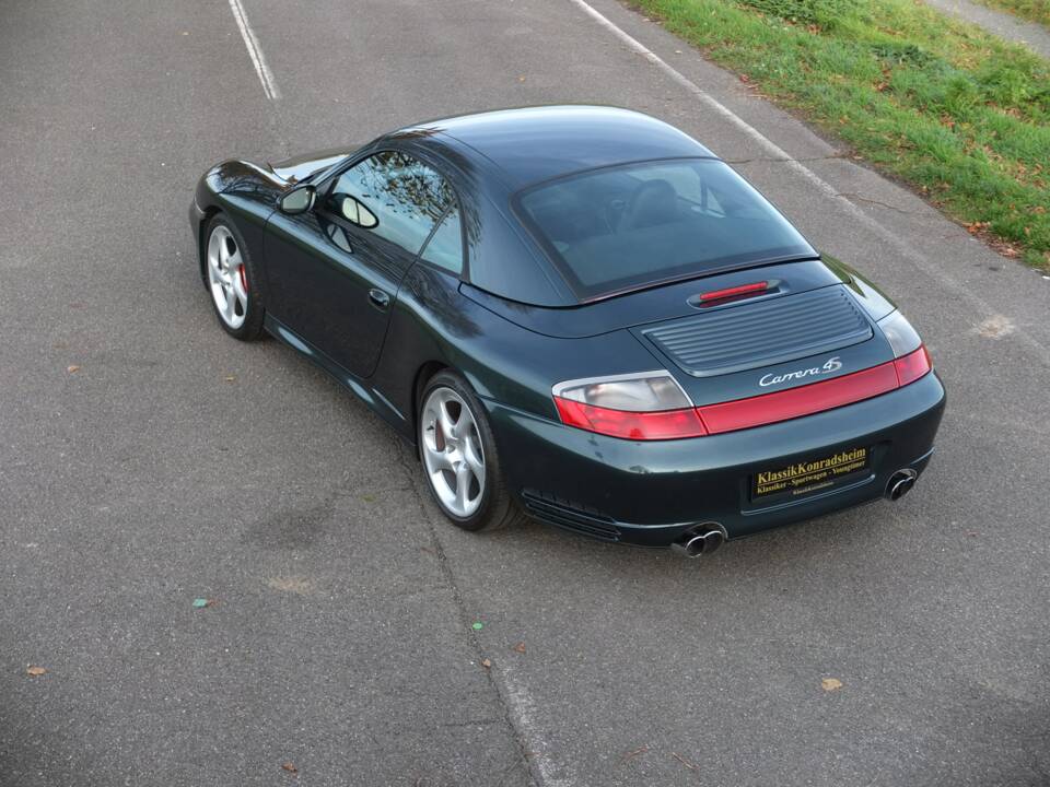 Bild 26/73 von Porsche 911 Carrera 4S (2004)