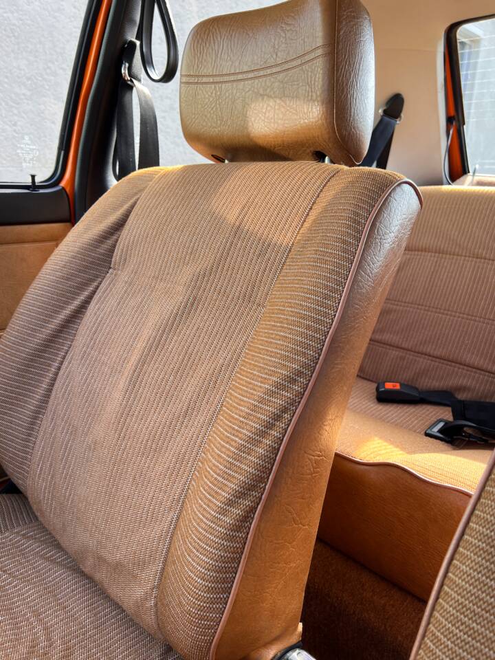 Imagen 12/12 de Volkswagen Golf Mk I 1.1 (1982)