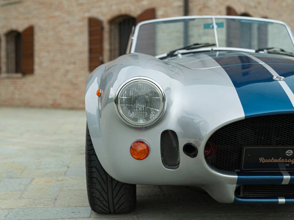 Image 20/50 of AC Cobra Mk IV (1987)