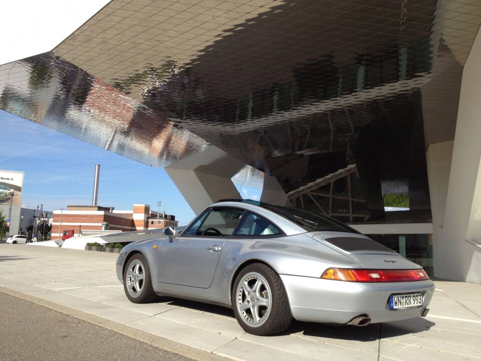 Imagen 77/96 de Porsche 911 Carrera (1996)