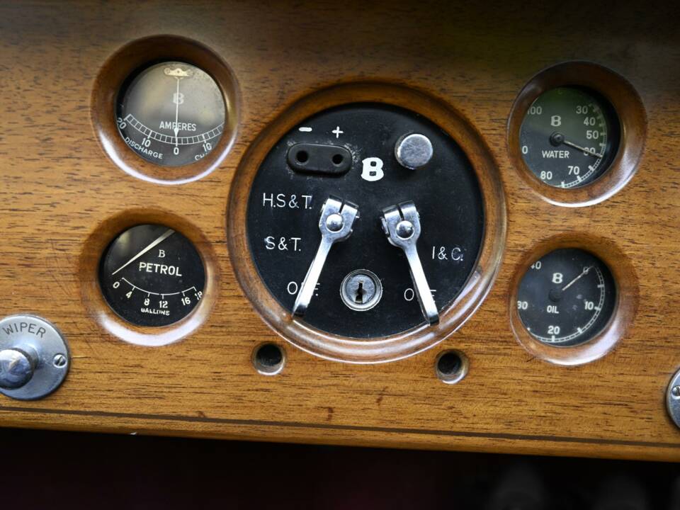 Immagine 34/50 di Bentley 4 1/4 Litre (1936)