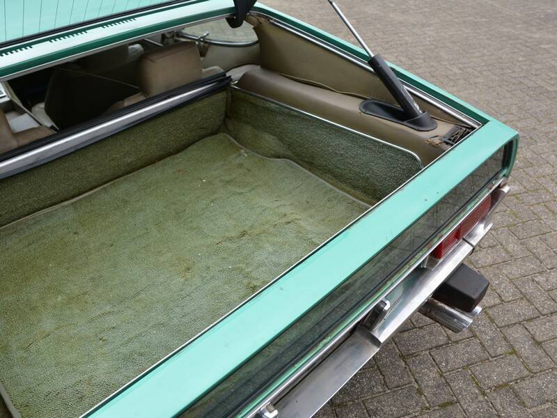 Bild 15/44 von Lamborghini Espada 400 GT (1973)
