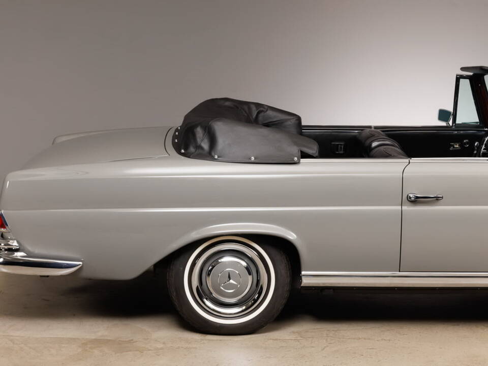 Bild 8/43 von Mercedes-Benz 250 SE (1967)