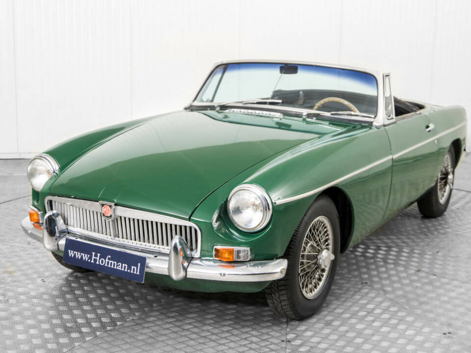 Immagine 18/50 di MG MGB (1965)