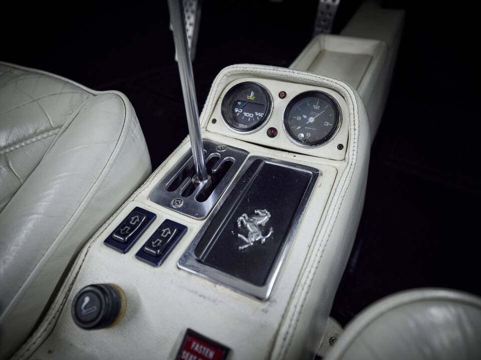 Bild 58/86 von Ferrari 308 GTSi (1982)
