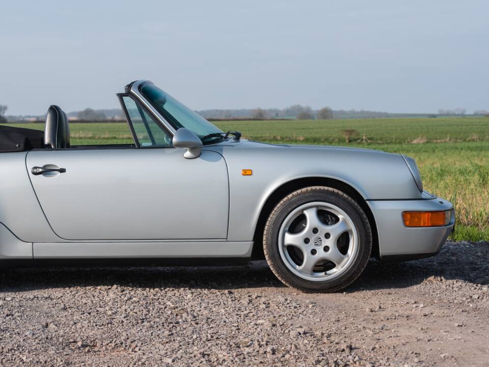 Bild 18/56 von Porsche 911 Carrera 4 (1990)