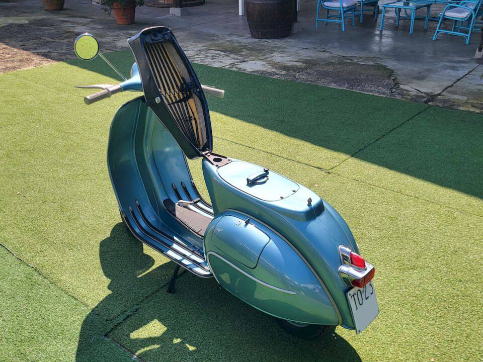 Image 29/30 of Piaggio Vespa 150 (1962)