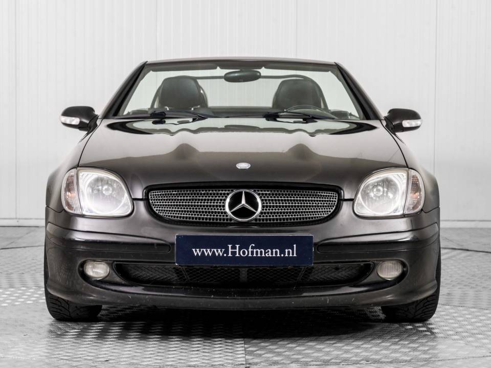 Imagen 11/50 de Mercedes-Benz SLK 200 Kompressor (2001)